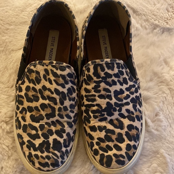 Steve Madden leopard print slip on shoes - Picture 3 of 9